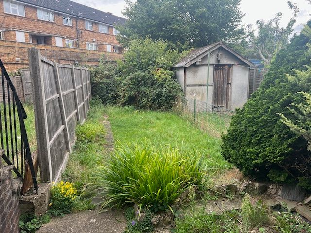 Property photo 3 of 4