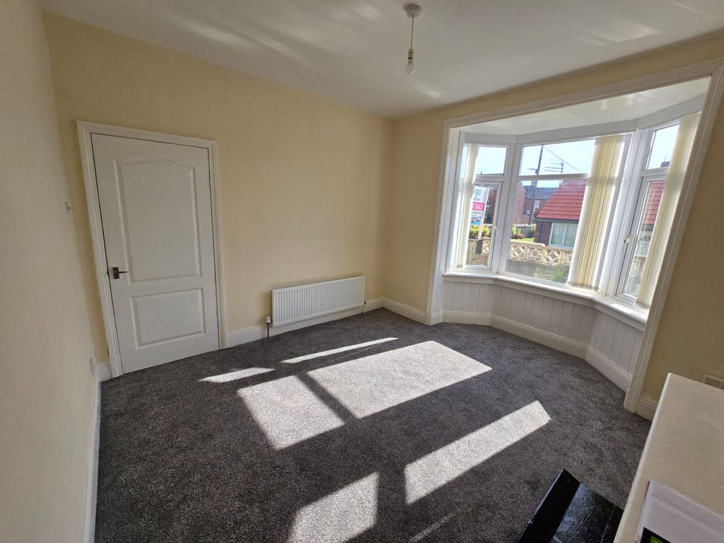 Property photo 2 of 13 Gallery