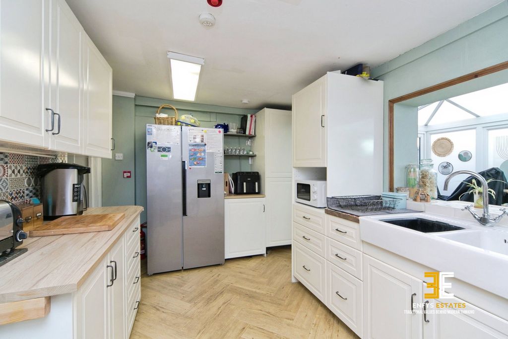 Additional image 9 of 9 bed town house for saleArvon Avenue, Llandudno LL30