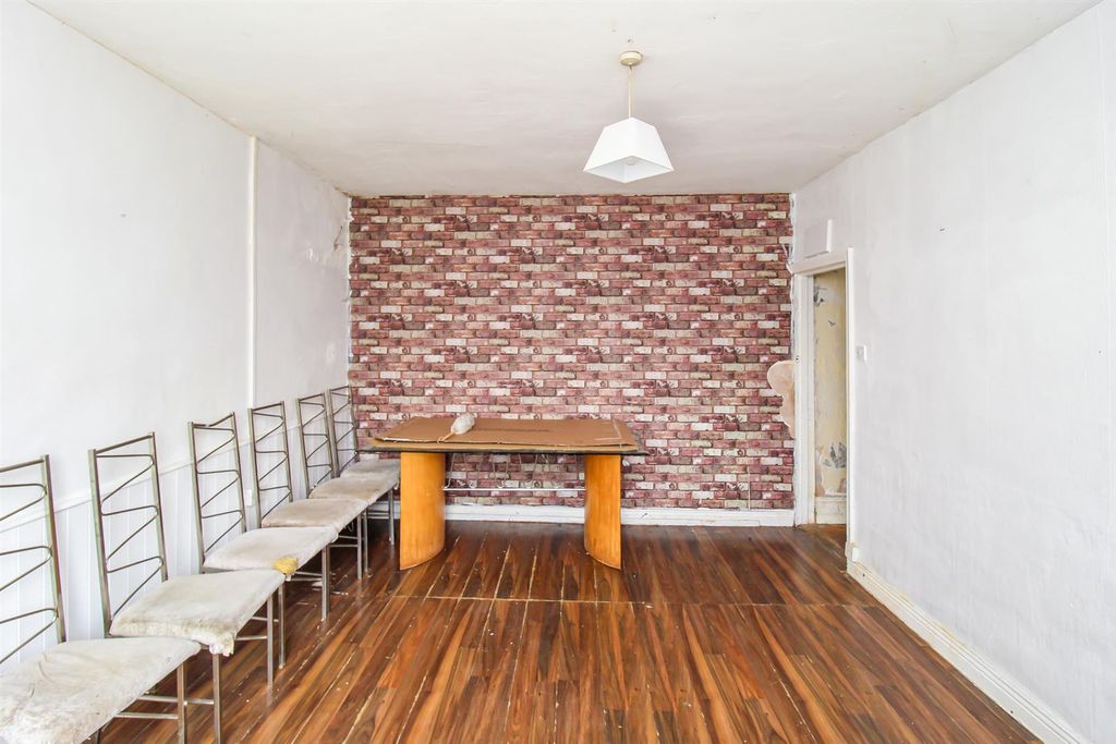 Property photo 3 of 8 Dining Room