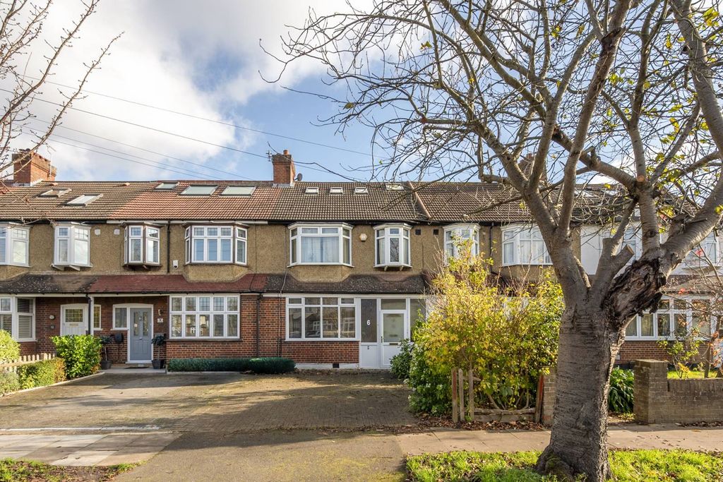 Property photo 2 of 15