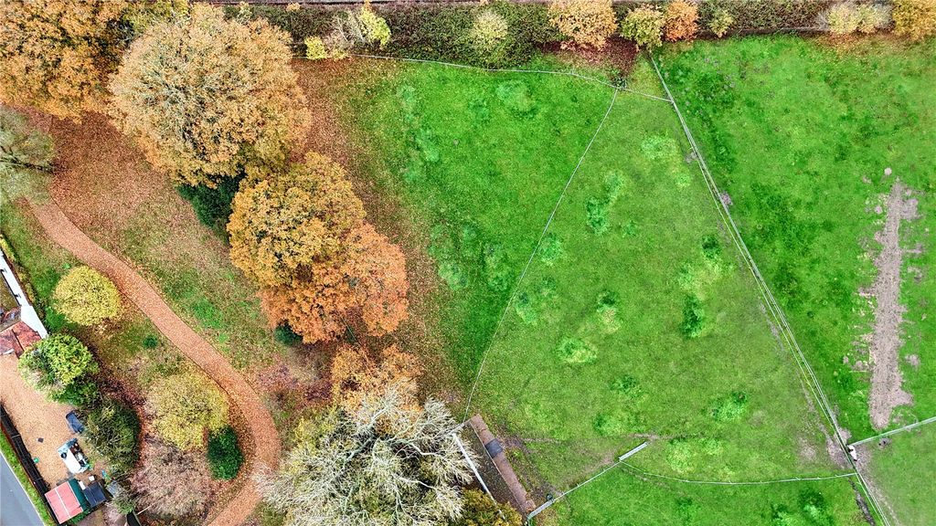 Property photo 2 of 19 Picture No. 71