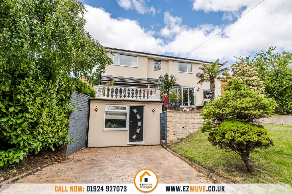 Property photo 1 of 61