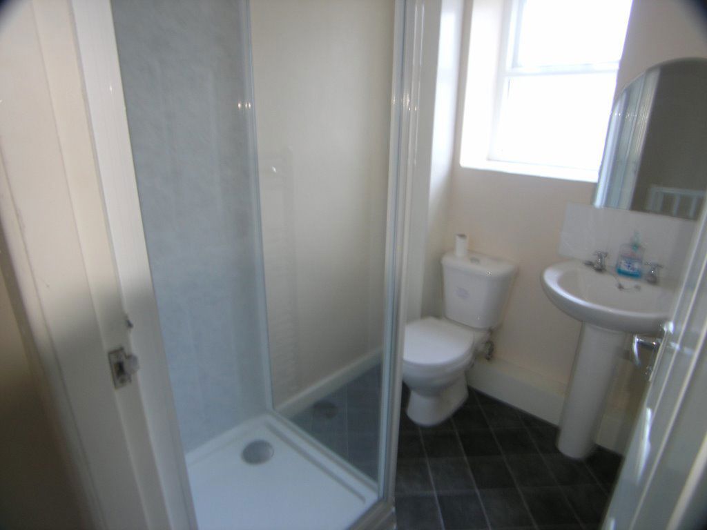 Property photo 3 of 3