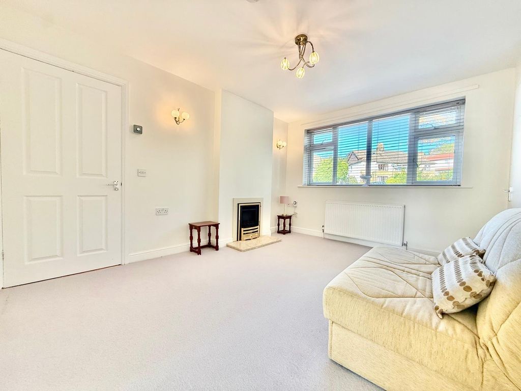 Property photo 3 of 10 Picture No. 15