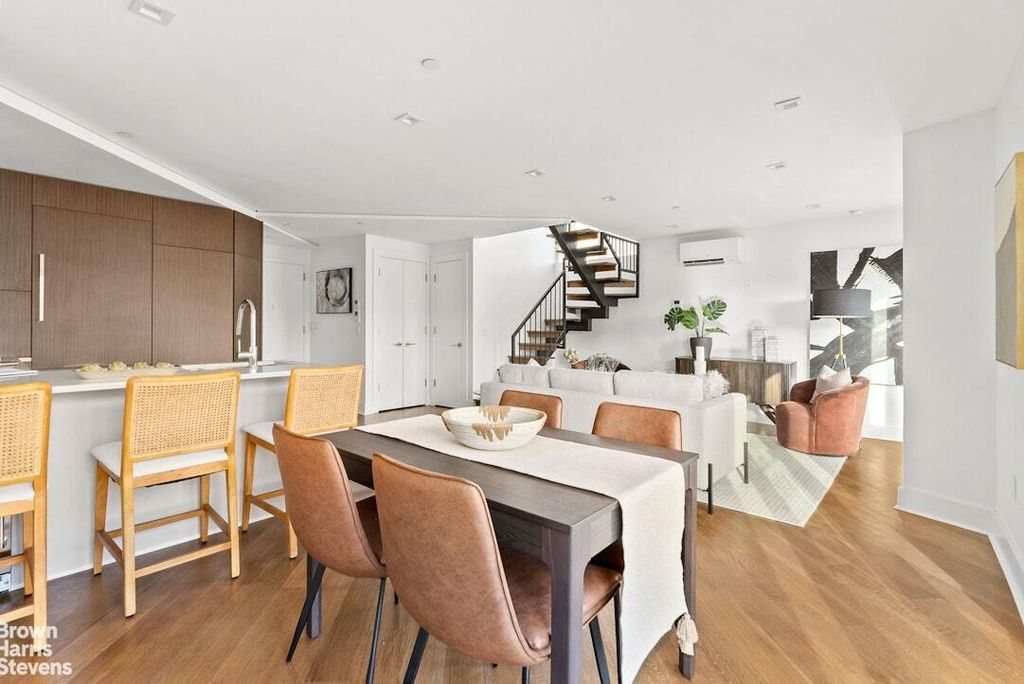 Property photo 2 of 17 <Alttext/>