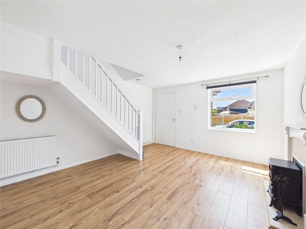 Property photo 2 of 19 Picture No. 05