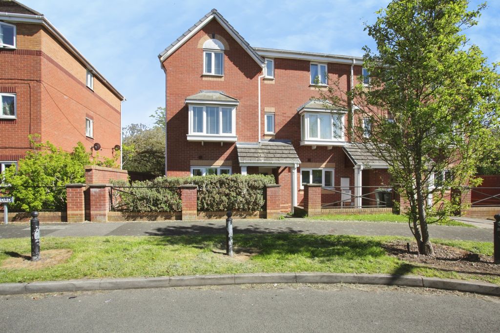 Property photo 1 of 15