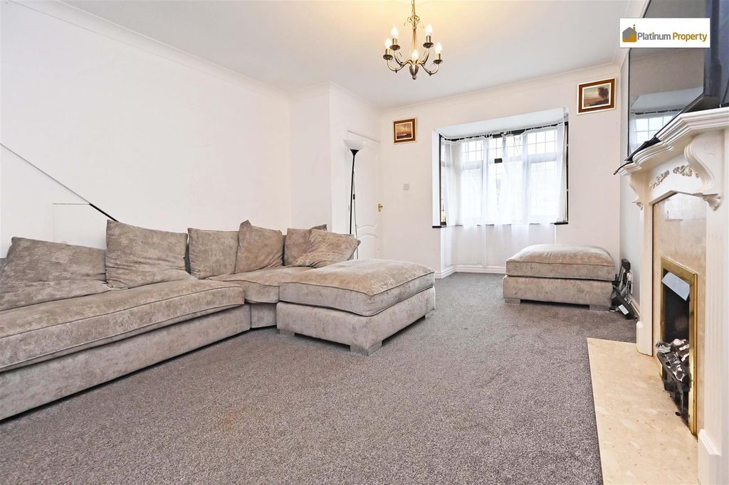 Property photo 2 of 19 Rhm_8125.Jpg