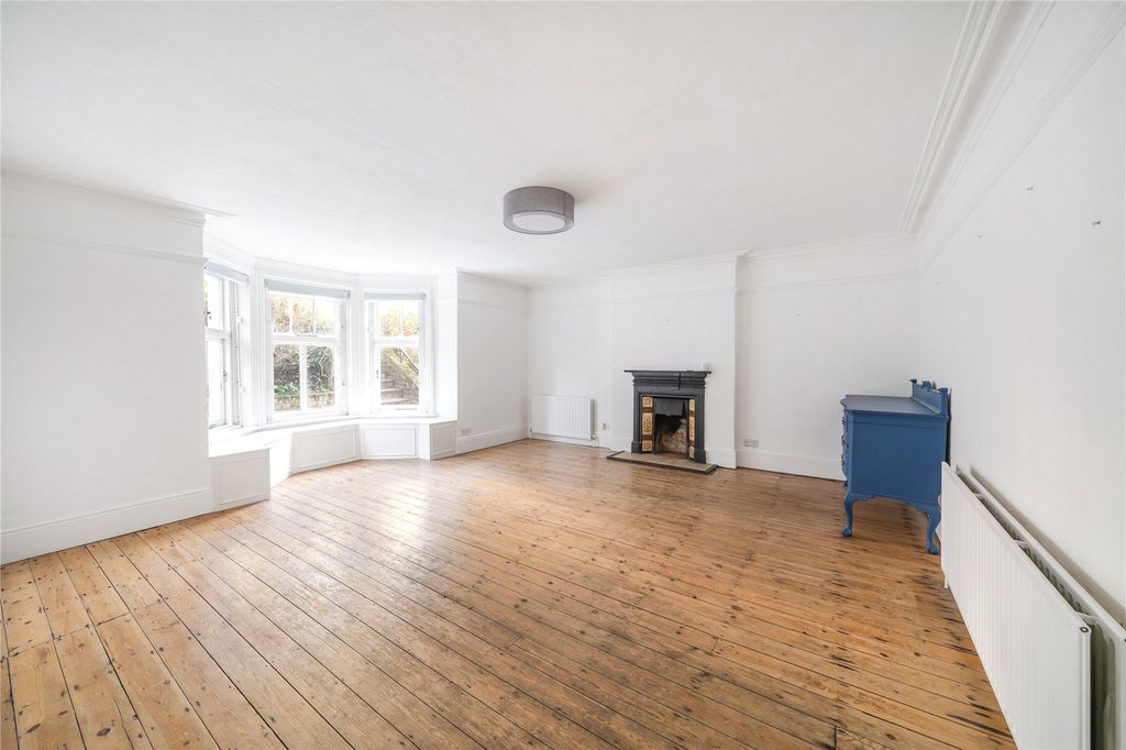 Property photo 3 of 7 Reception Room