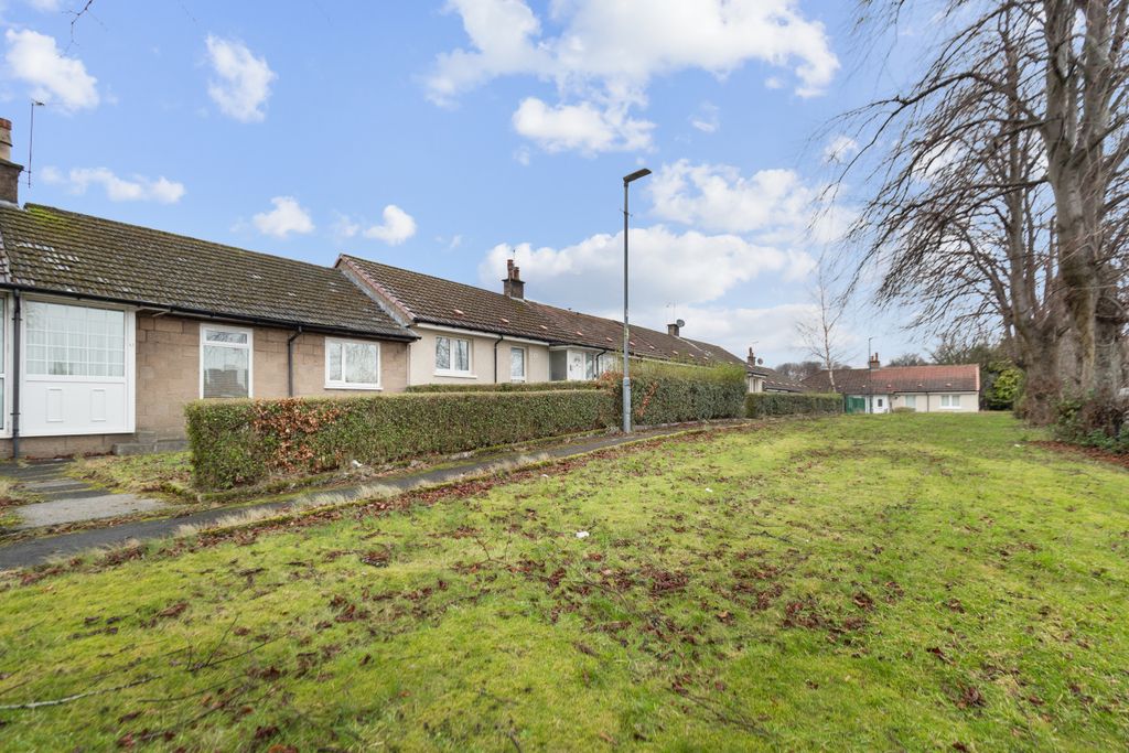 Property photo 3 of 13 Gallery