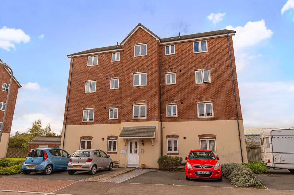 Property photo 1 of 14