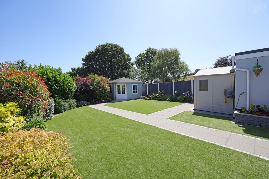 Property photo 1 of 32 0F1A8667