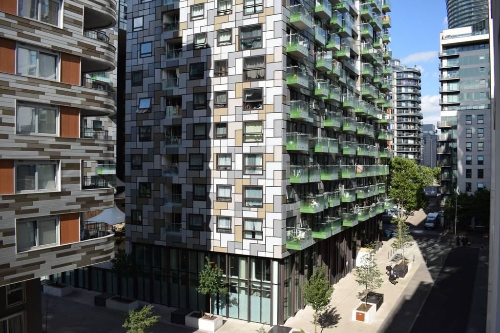 Property photo 1 of 3