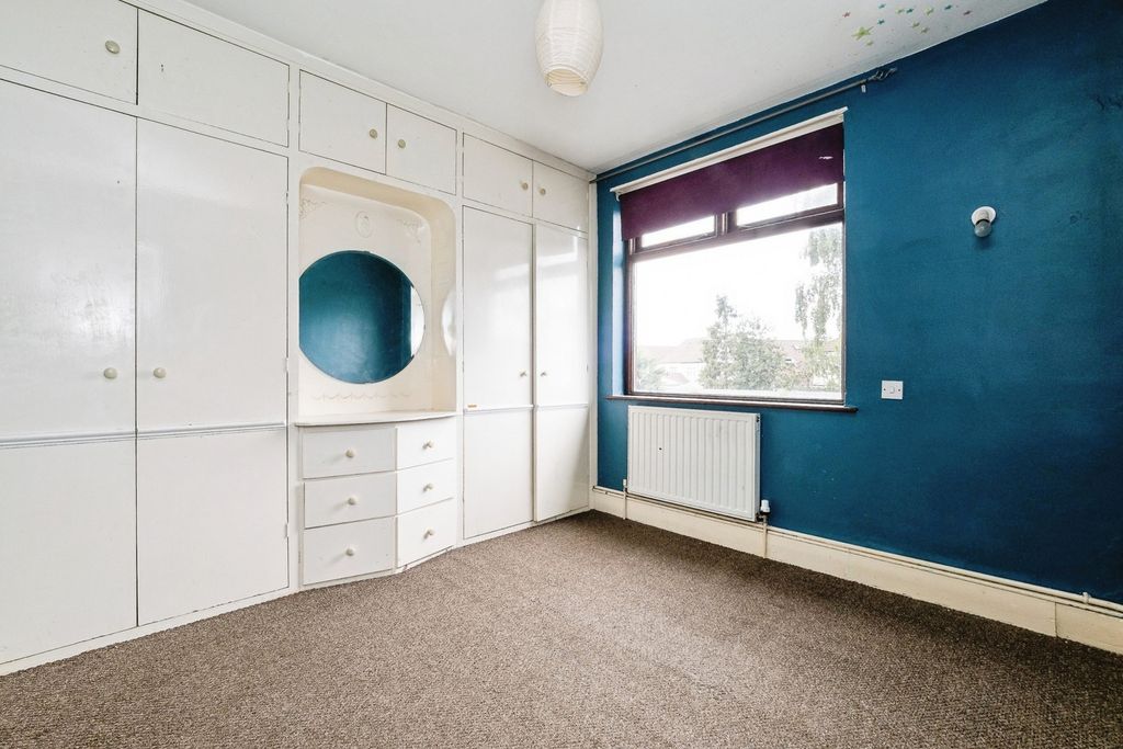 Property photo 3 of 41 Pbox-Img.Jpg