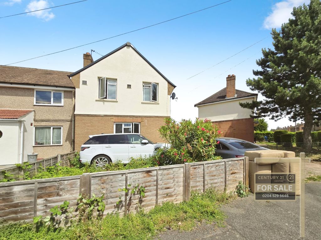 Property photo 2 of 19