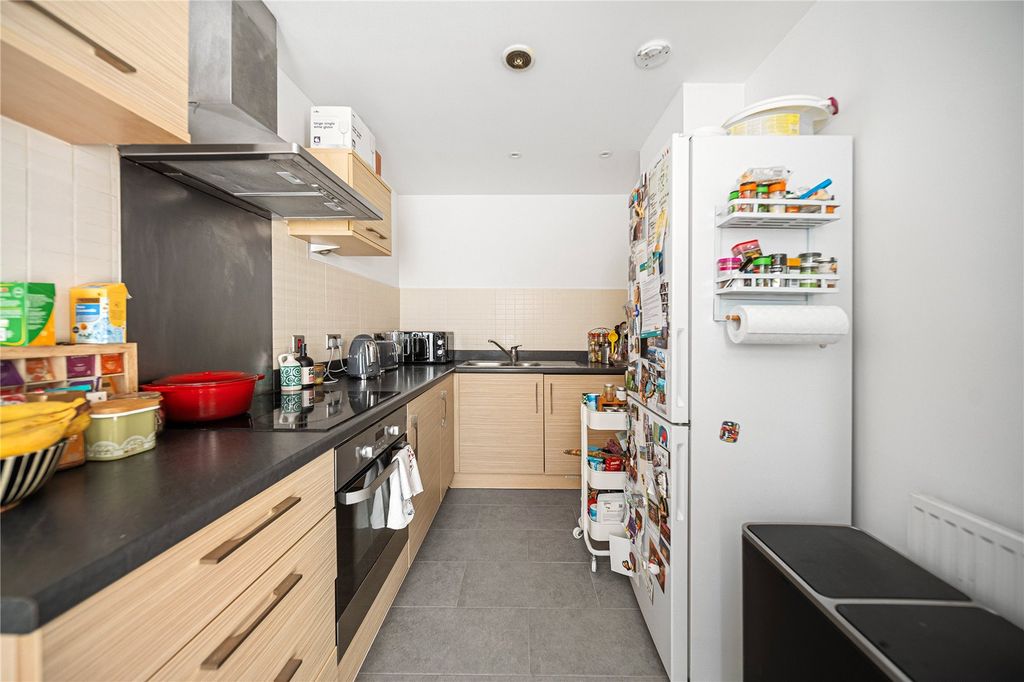 Property photo 3 of 10 Picture No. 05