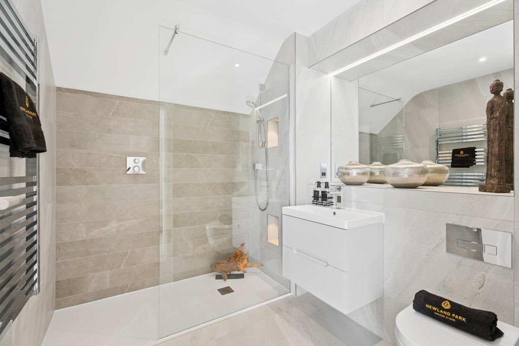 Additional image 14 of 3 bed flat for saleGorelands Lane, Chalfont St. Giles HP8