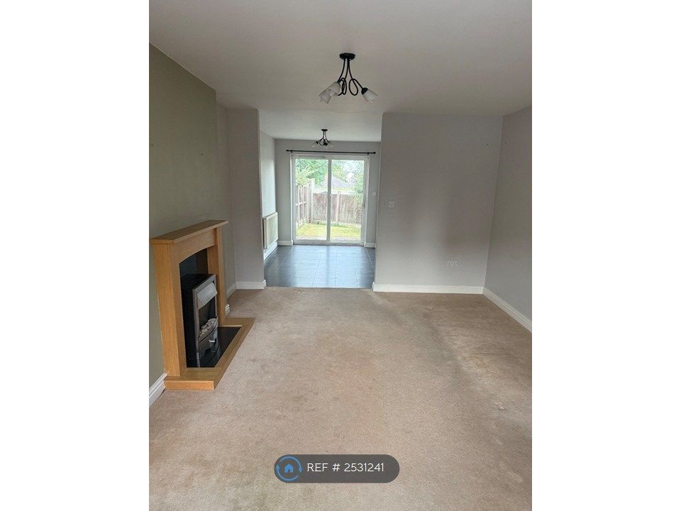 Property photo 2 of 3
