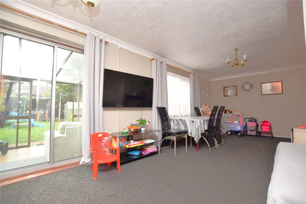 Property photo 2 of 10 Picture No. 02