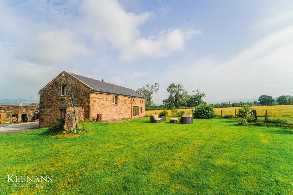 Property photo 1 of 35 12.Jpg