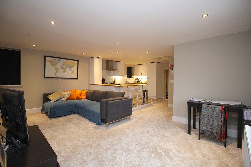 Property photo 1 of 23 Living Area Through To Kitchen (Main)