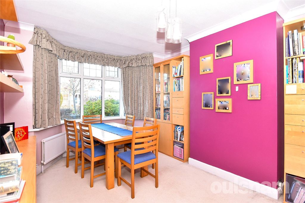 Property photo 3 of 22 Picture No. 03