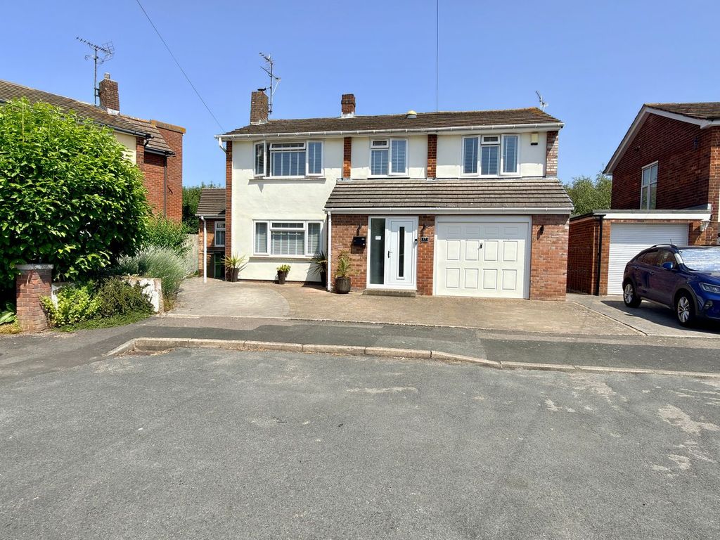 Property photo 1 of 15