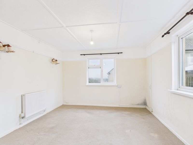 Property photo 2 of 8 Living Room