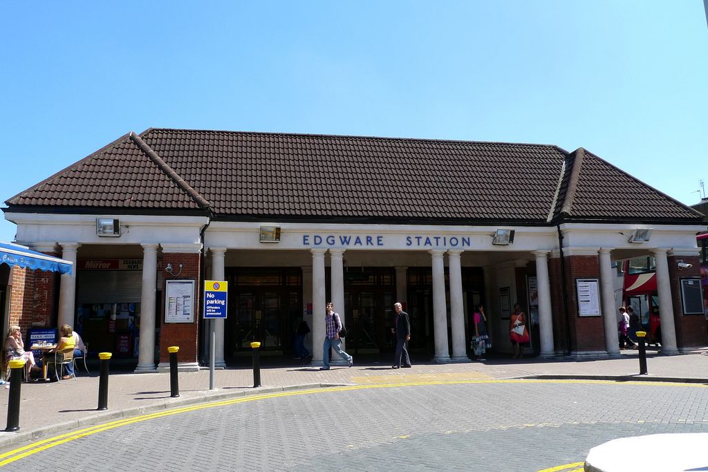 Property photo 2 of 6 Gallery