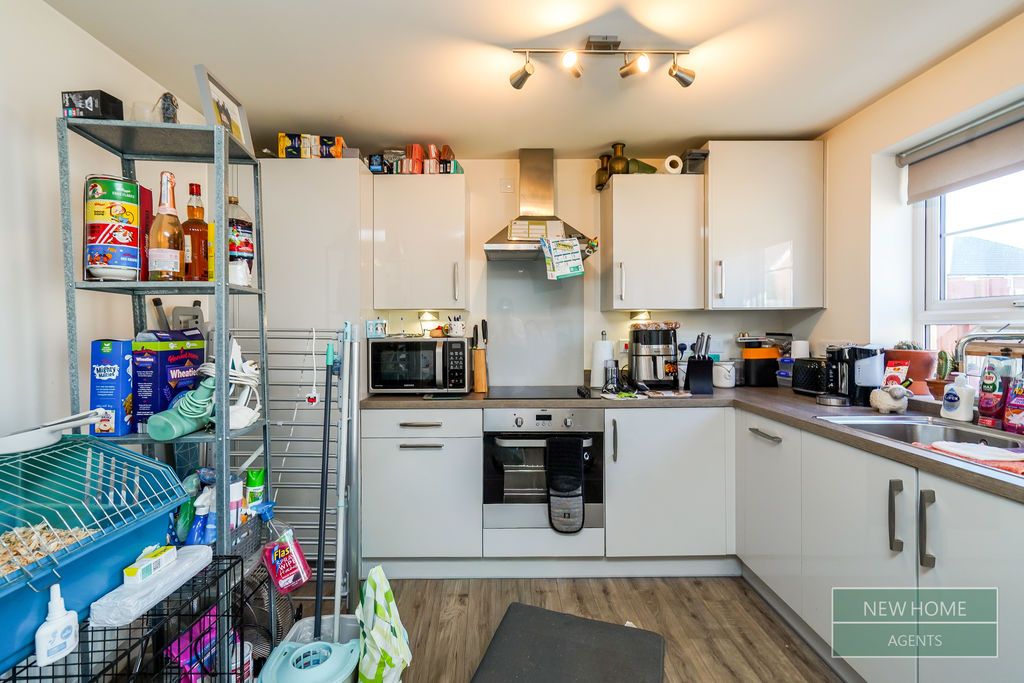 Property photo 2 of 18 Photo 5