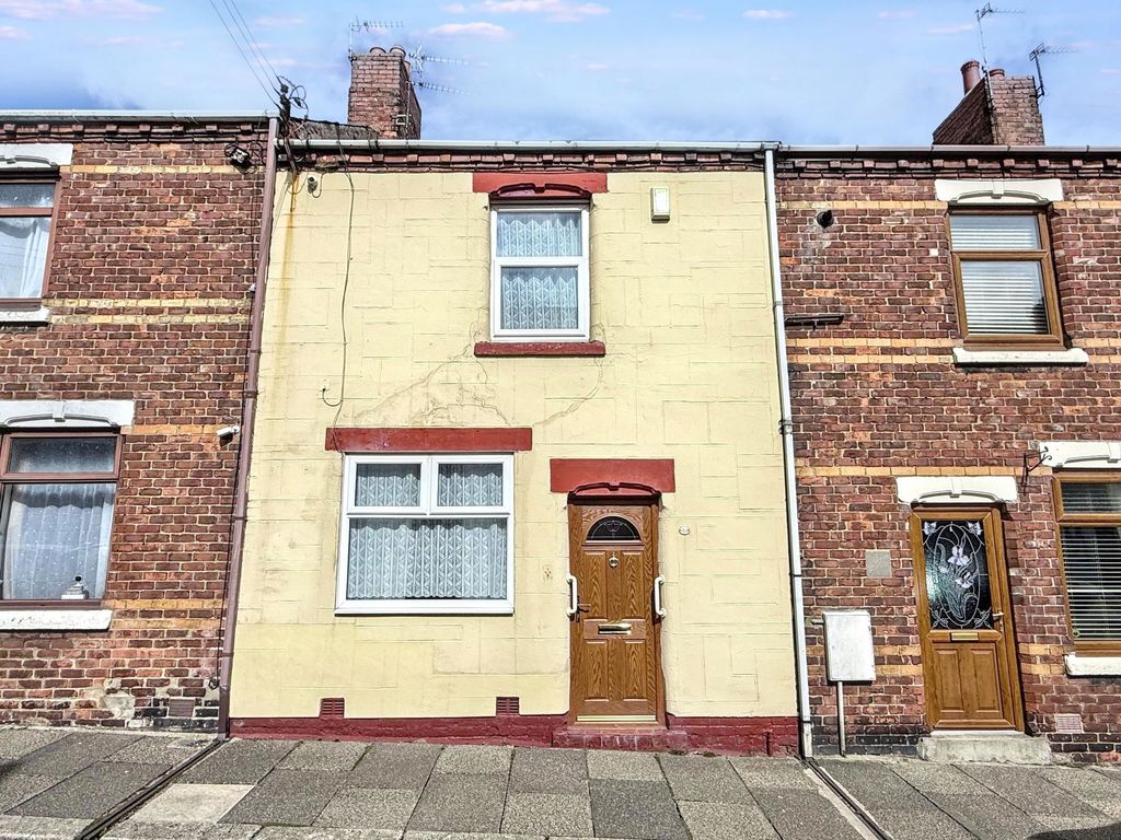 Property photo 1 of 17