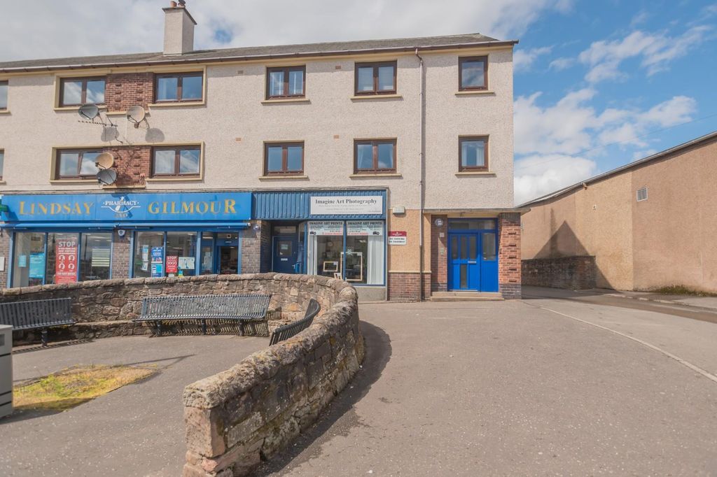 Property photo 1 of 17 External Front