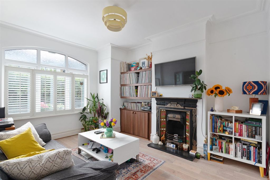 Property photo 1 of 10 Reception Room