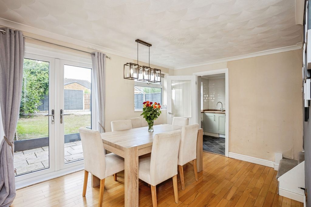 Property photo 2 of 18 Pbox-Img.Jpg