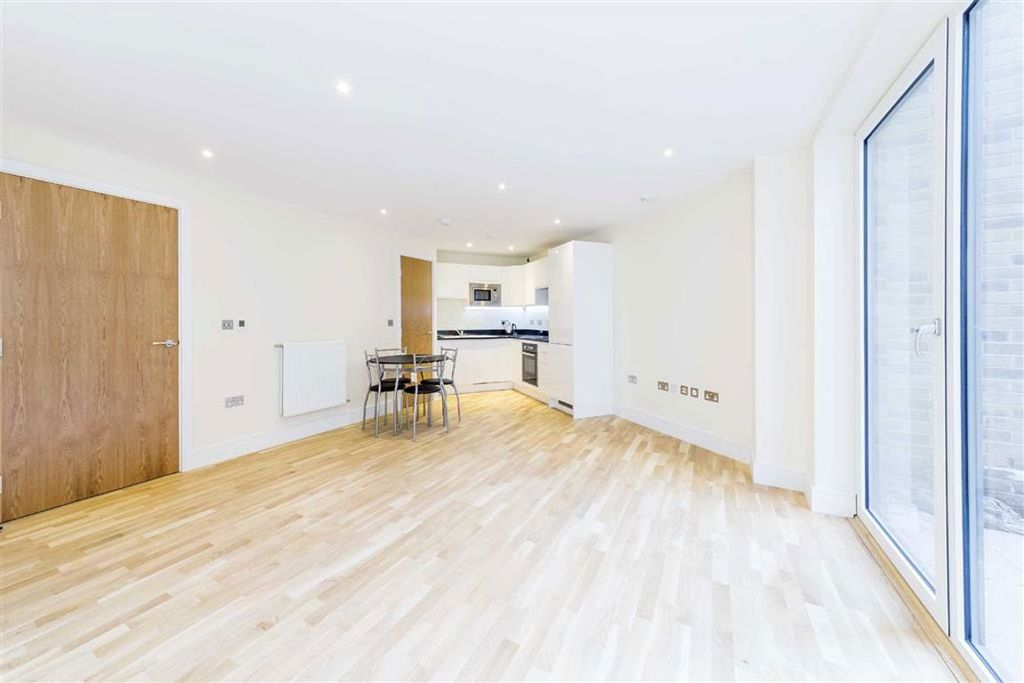 Property photo 2 of 6