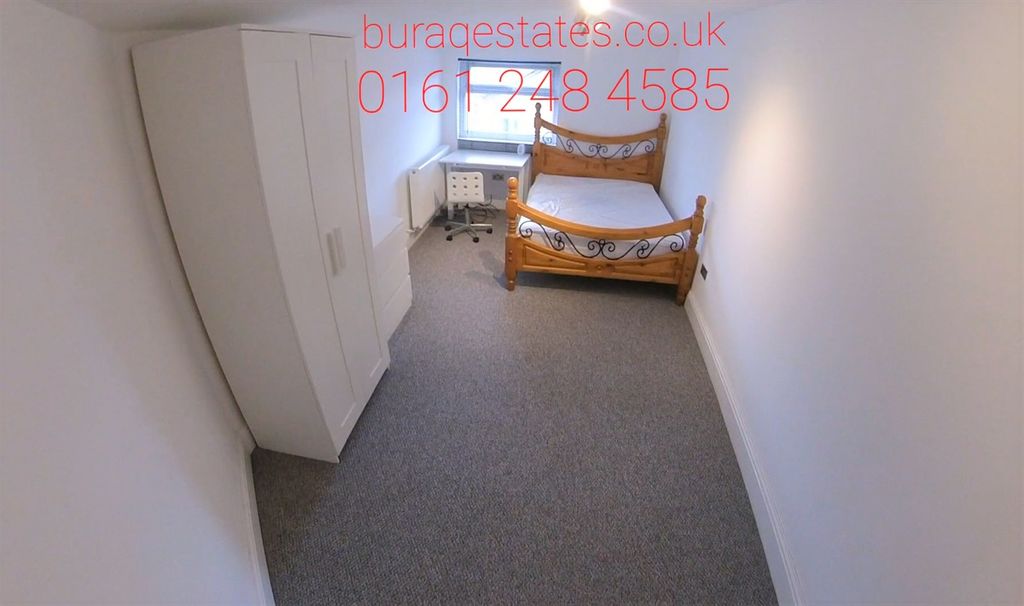 Property photo 2 of 8 A Neat And Well-Maintained Single Bedroom Featurin...