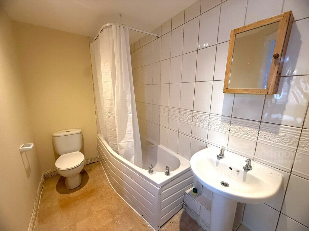 Property photo 3 of 7 Photo 3