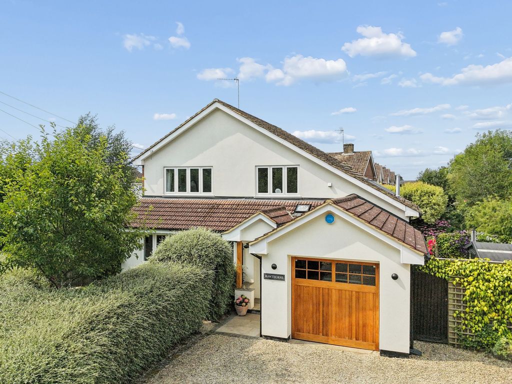 Property photo 1 of 31