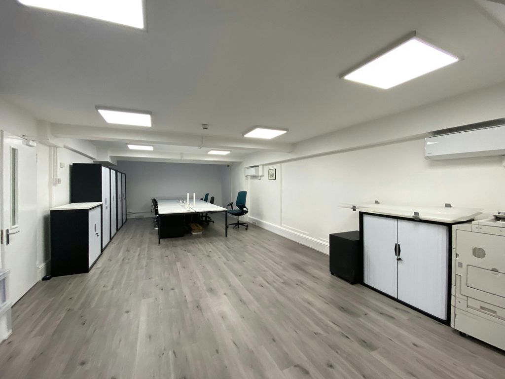 Property photo 3 of 14 Image 9.Jpg