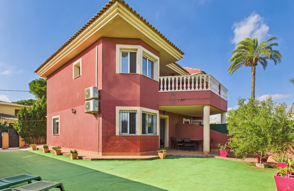 Property photo 1 of 37