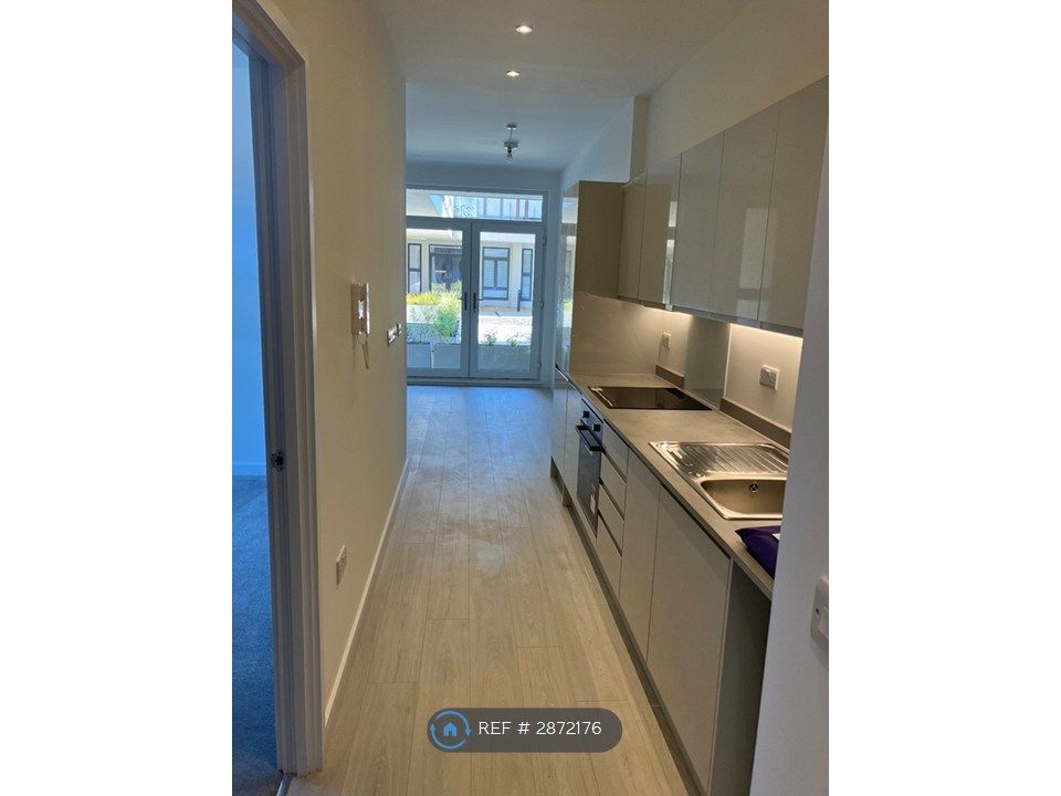 Property photo 3 of 7