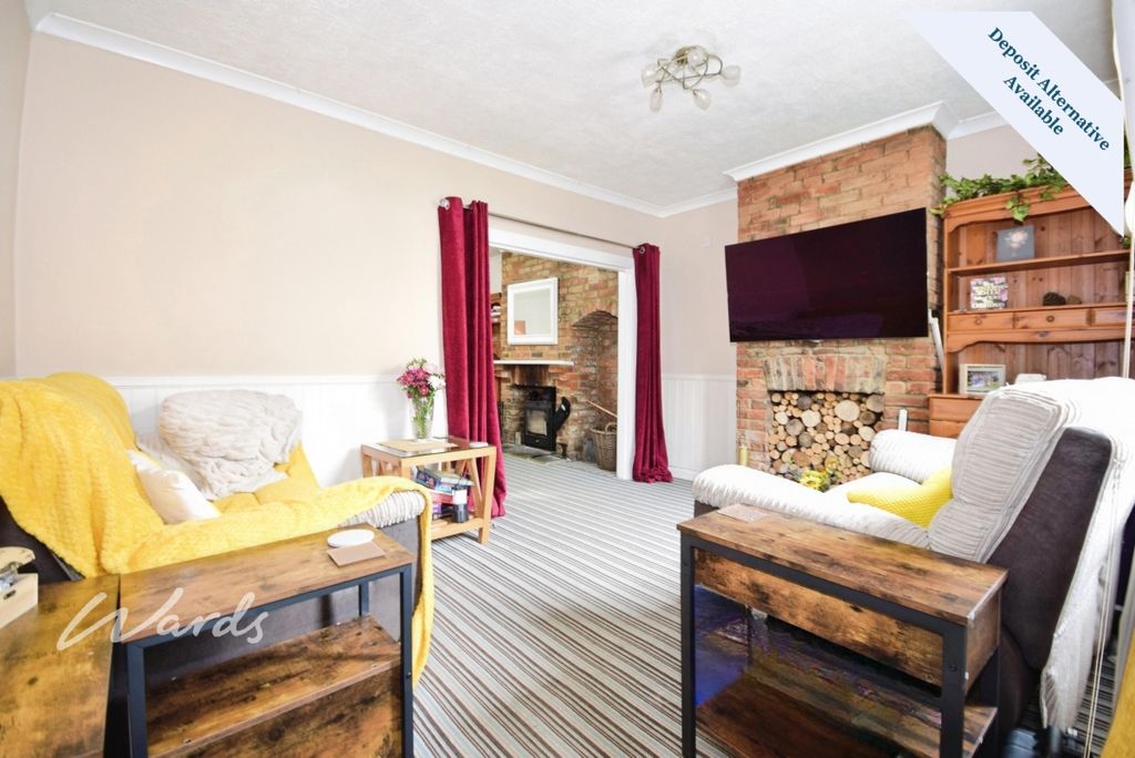 Property photo 3 of 13 Lounge