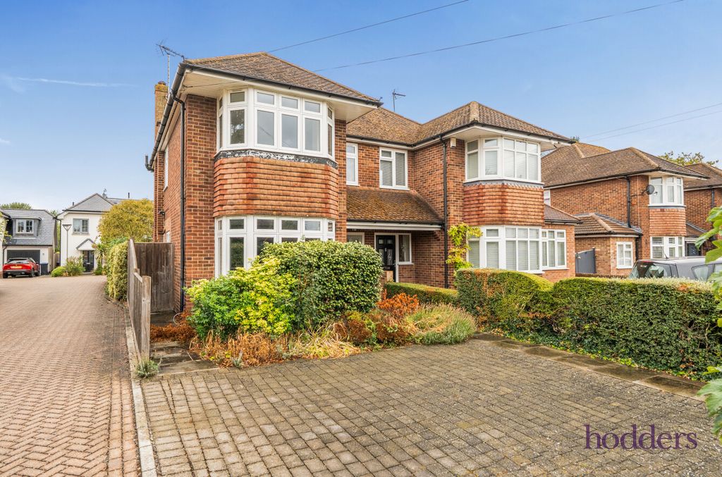 Property photo 2 of 24 527De16B-4649-4A1...
