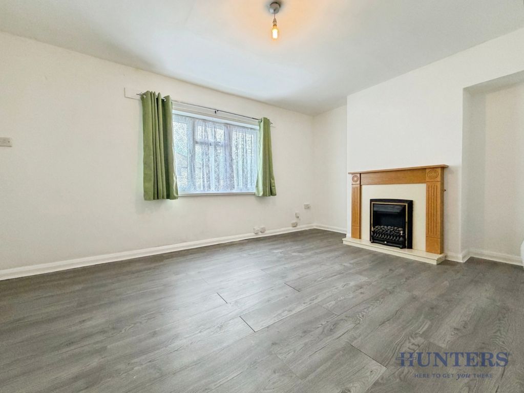 Property photo 2 of 10 Pbox-Img.Jpg