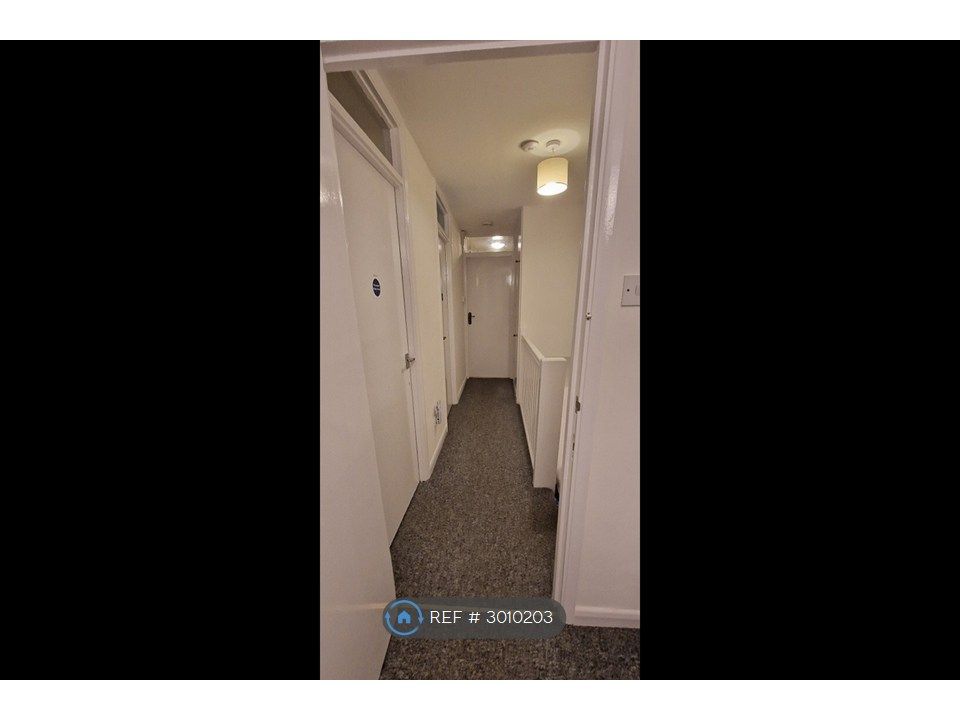Property photo 2 of 15 Upstairs Landing