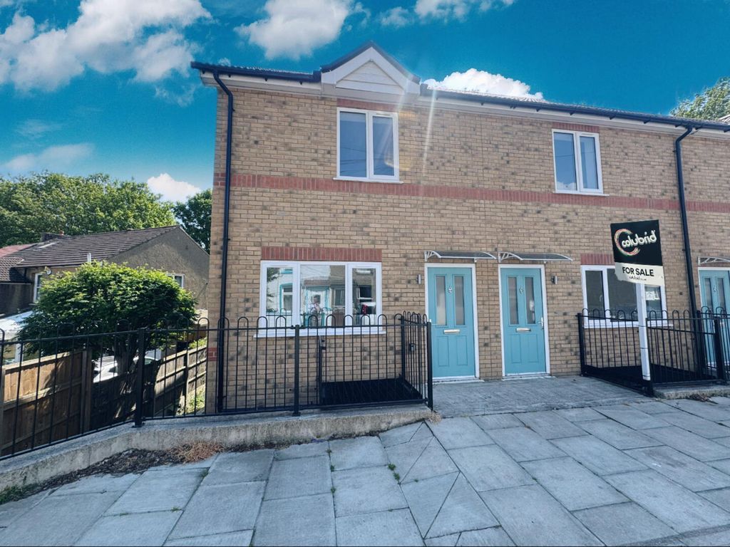 Property photo 1 of 40