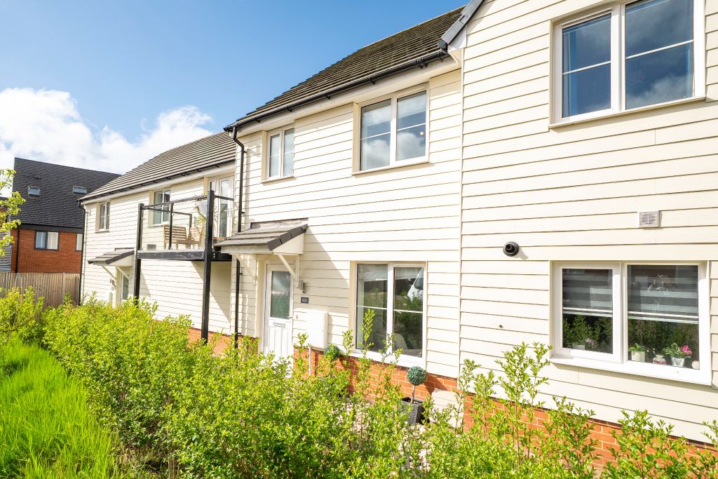 Property photo 1 of 22