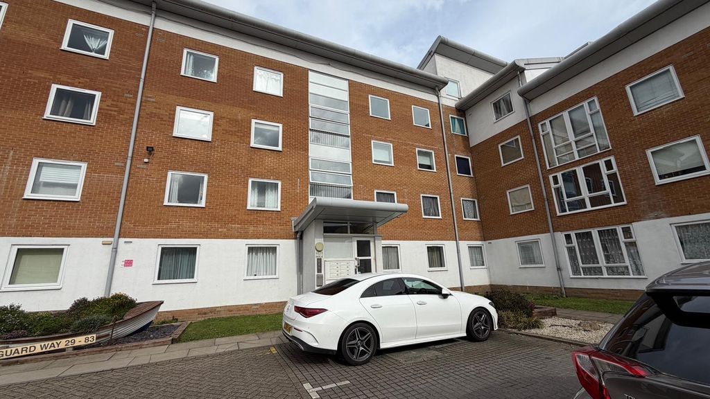 Property photo 1 of 8