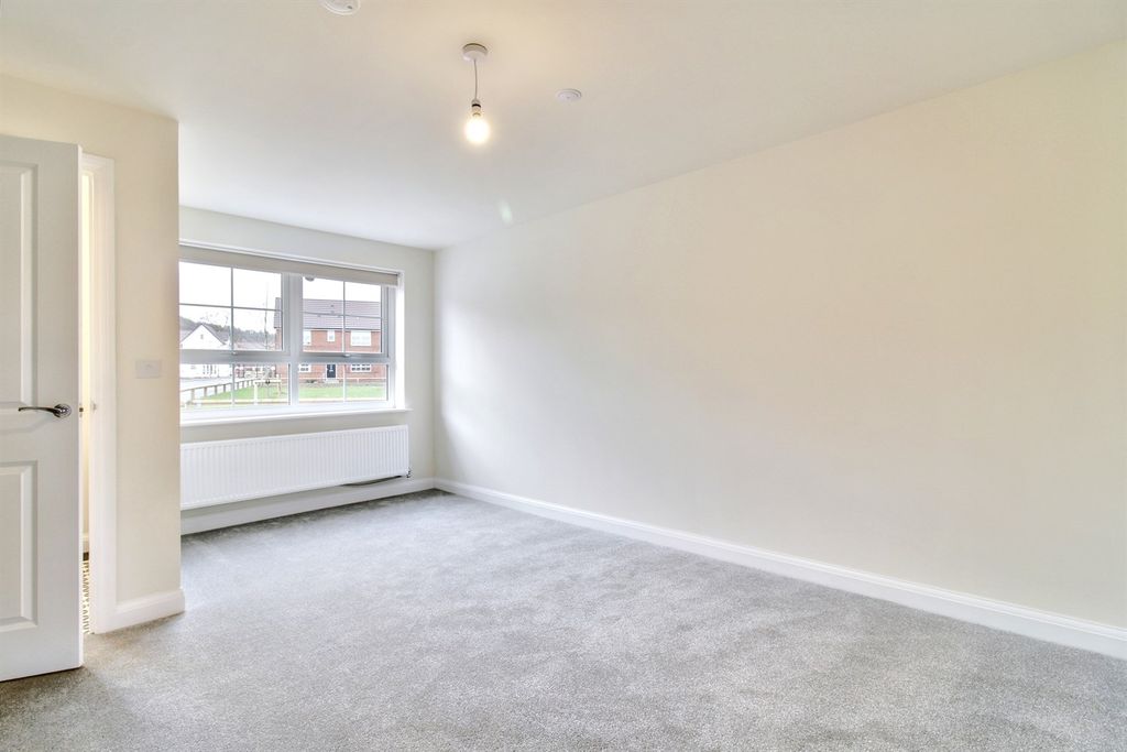 Property photo 3 of 8 Living Room